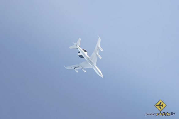 Boeing E-3A Sentry (707-300)